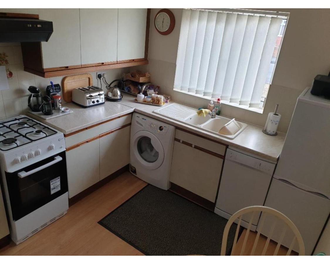 42 Beaumont Rise Rental - Worksop Buitenkant foto